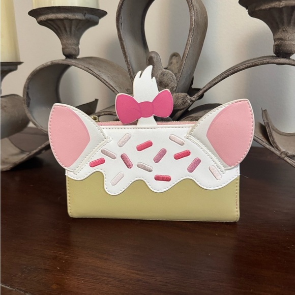 Cute Pink and White Sprinkle Wallet Ann Marie Loungefly x Aristocats Wallet 🐱💕 - Picture 1 of 5